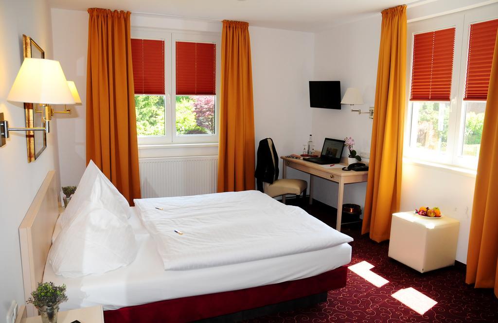 Hotel Blankenese Αμβούργο Εξωτερικό φωτογραφία